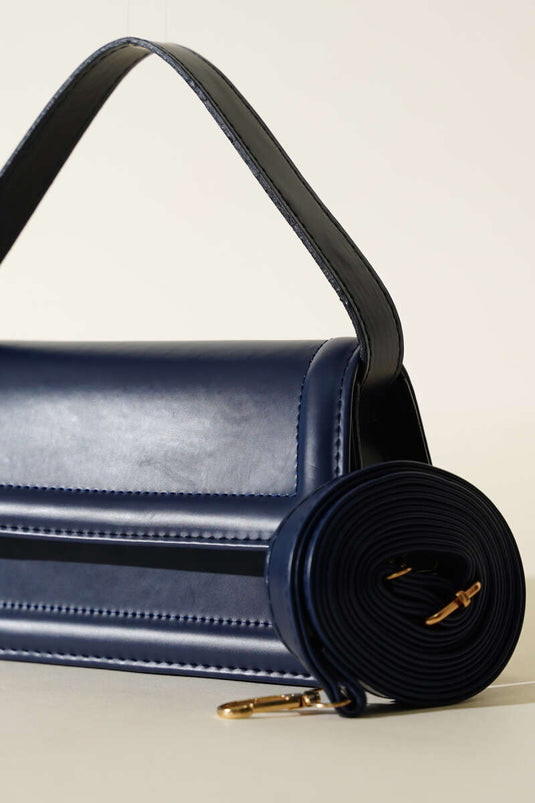 Pochette magnétique avec couvercle, bleu marine