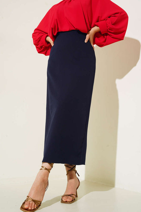 Kapalı Yırtmaçlı Kalem Etek Lacivert