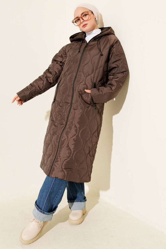 Gesteppte Kapuzenjacke mit Reißverschluss, Farbe: Bitter Coffee