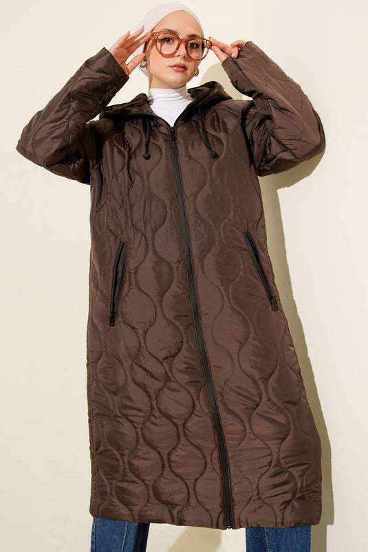 Gesteppte Kapuzenjacke mit Reißverschluss, Farbe: Bitter Coffee