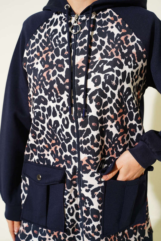 Combinaison deux pièces bleu marine à capuche et poches, imprimé léopard, en néoprène, bleu marine