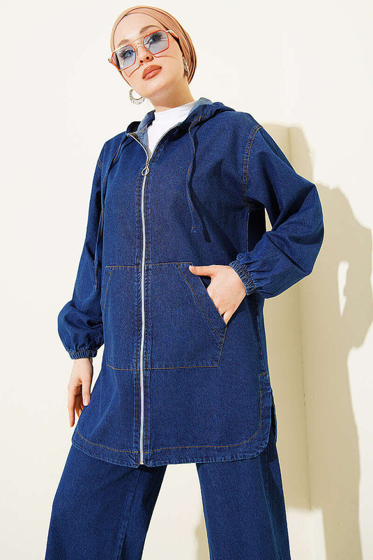 Ensemble en jean bleu marine avec capuche, fermeture éclair et poches