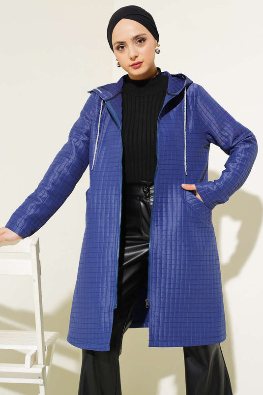 Manteau matelassé zippé à capuche bleu marine