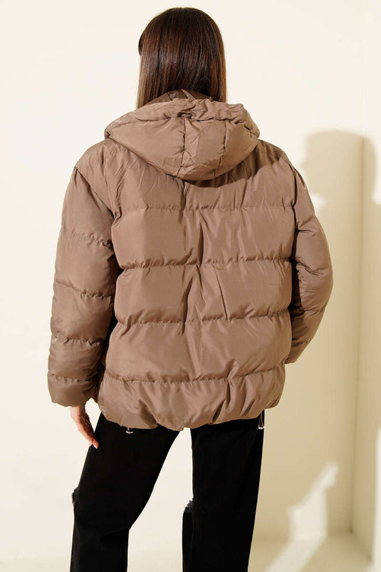 Doudoune courte à capuche zippée, couleur vison