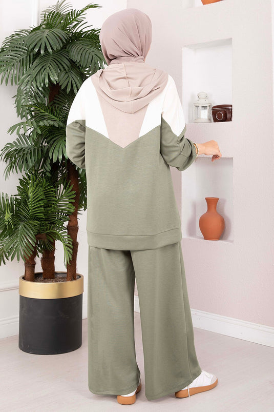 Completo Sportivo Con Cappuccio E Zip In Kaki