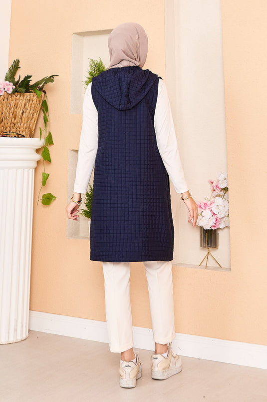 Kapüşonlu Gold Düğme Detaylı Kapitone Yelek Lacivert