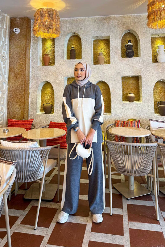 Ensemble tricot bicolore à capuche gris