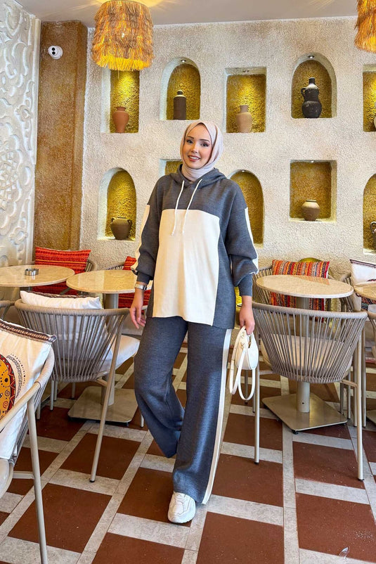 Ensemble tricot bicolore à capuche gris