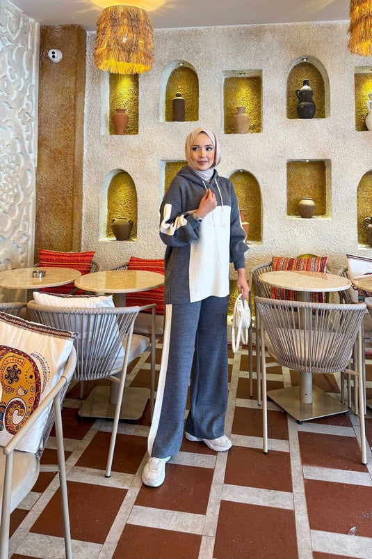 Ensemble tricot bicolore à capuche gris