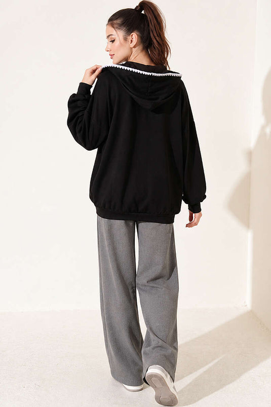 Kapüşonlu Kalp Nakışlı Sweatshirt Siyah