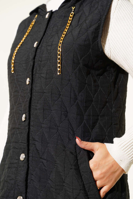 سترة قصيرة مبطنة بغطاء رأس، سوداء