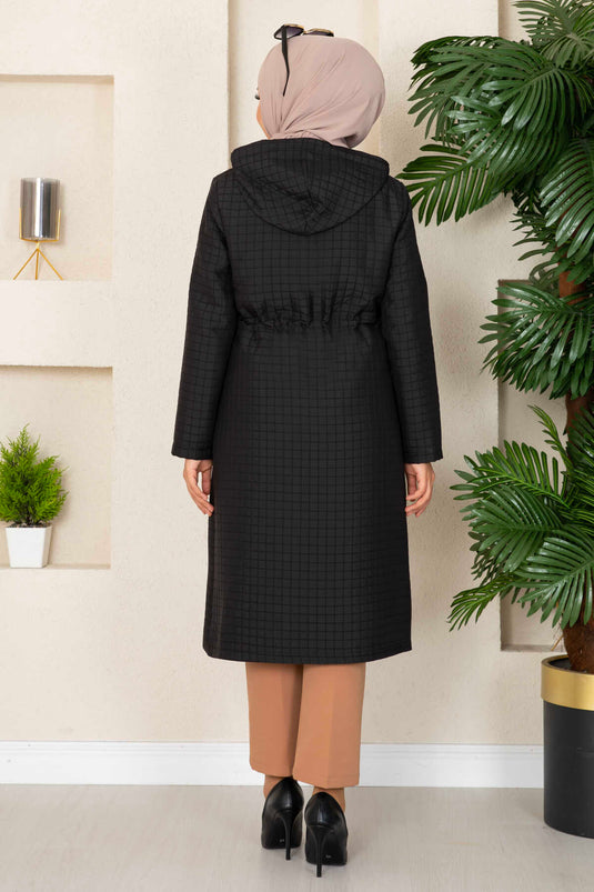 Trench-coat matelassé à capuche avec hijab noir
