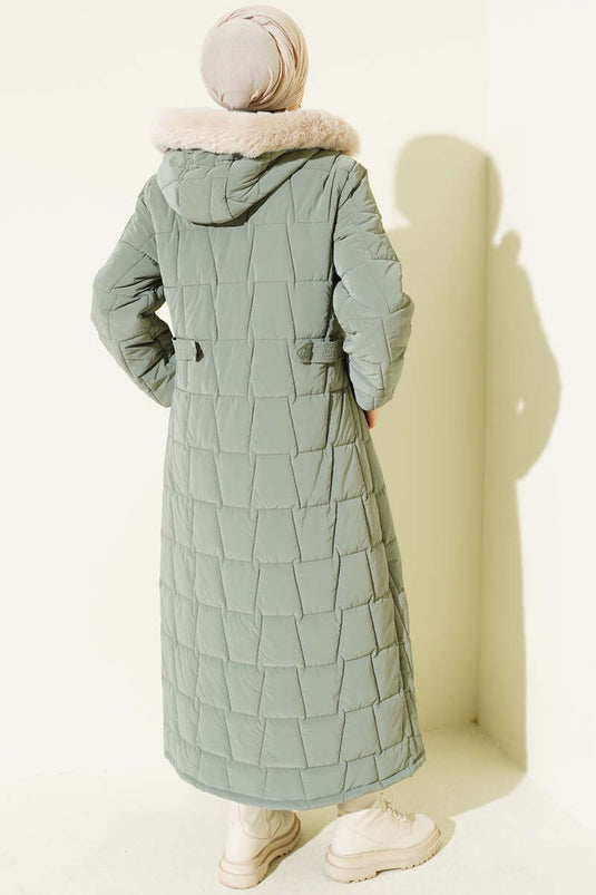 معطف طويل مبطن بغطاء رأس مربع اللون أخضر لوزي