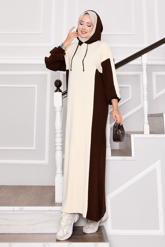 Robe de sport à capuche en tricot écru-marron