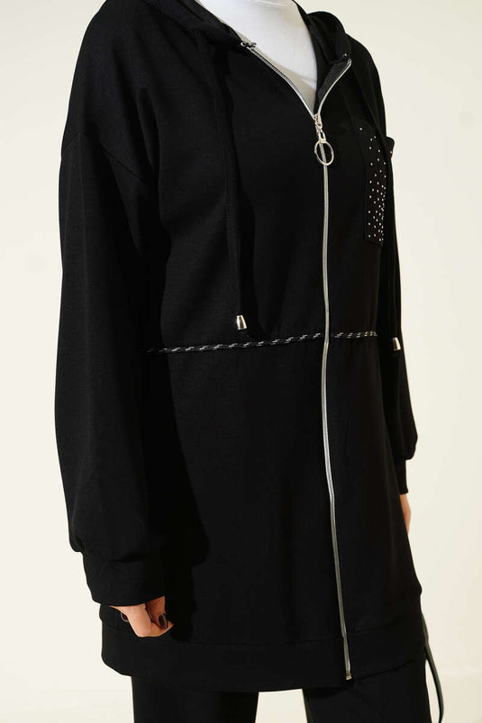 Completo due pezzi Loysa con cappuccio, dettagli in pietra e tasche, nero