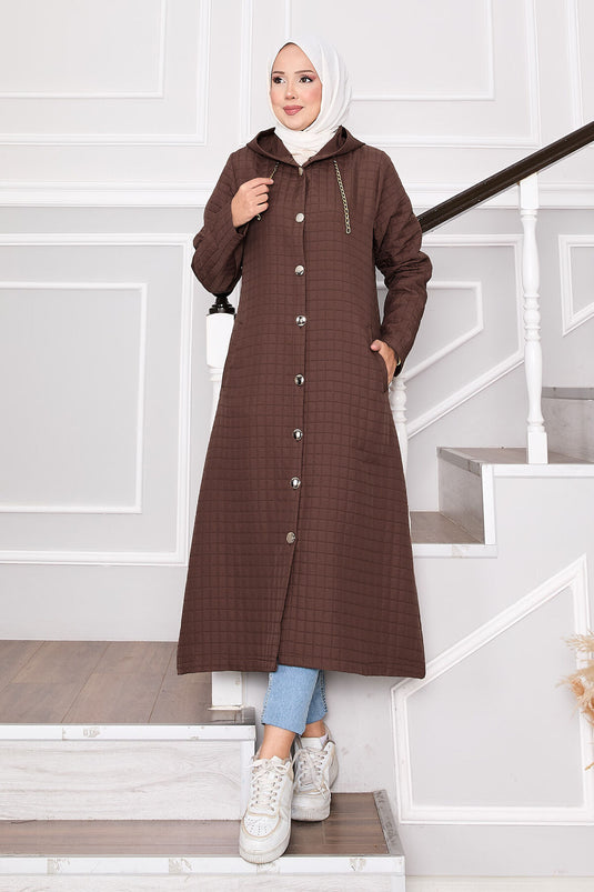 Steppmantel mit Kapuze und Taschendetails, Braun