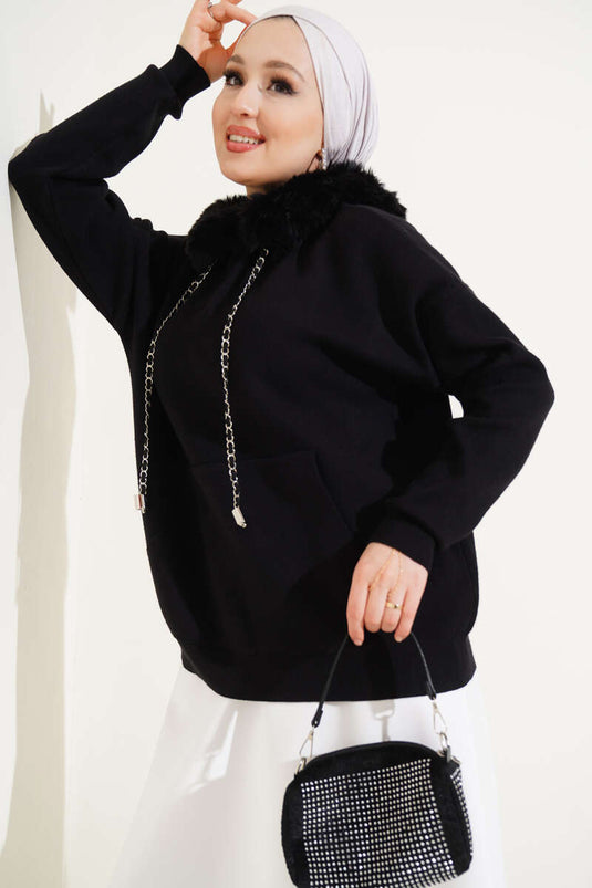 سترة تريكو بغطاء رأس من الفرو باللون الأسود