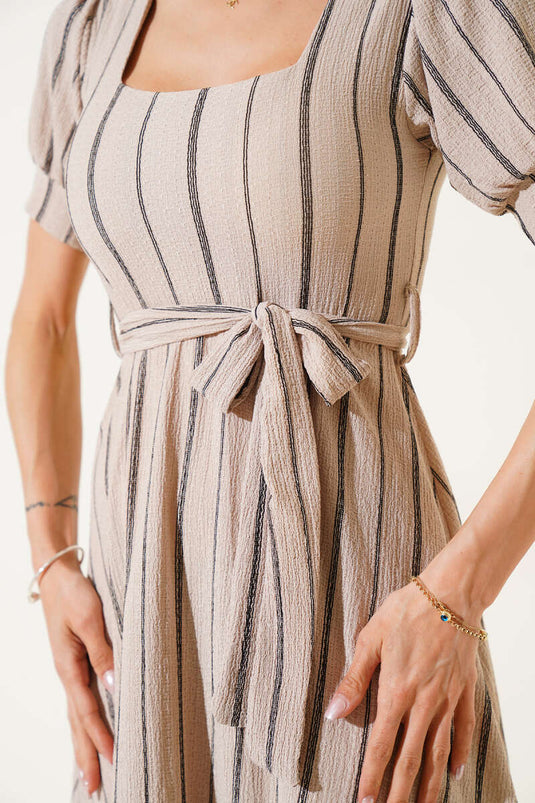 Kare Yaka Kolsuz Çizgili Midi Elbise Bej