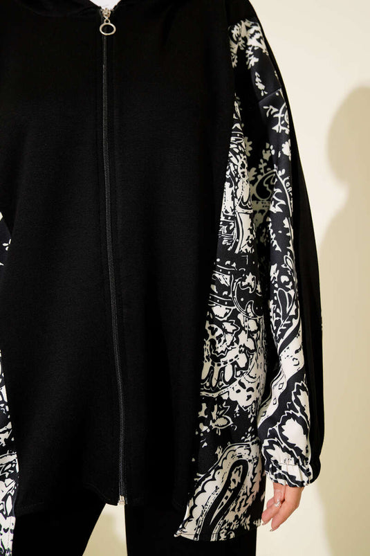 بدلة سوداء بسحاب من قطعتين بنقوش مختلطة