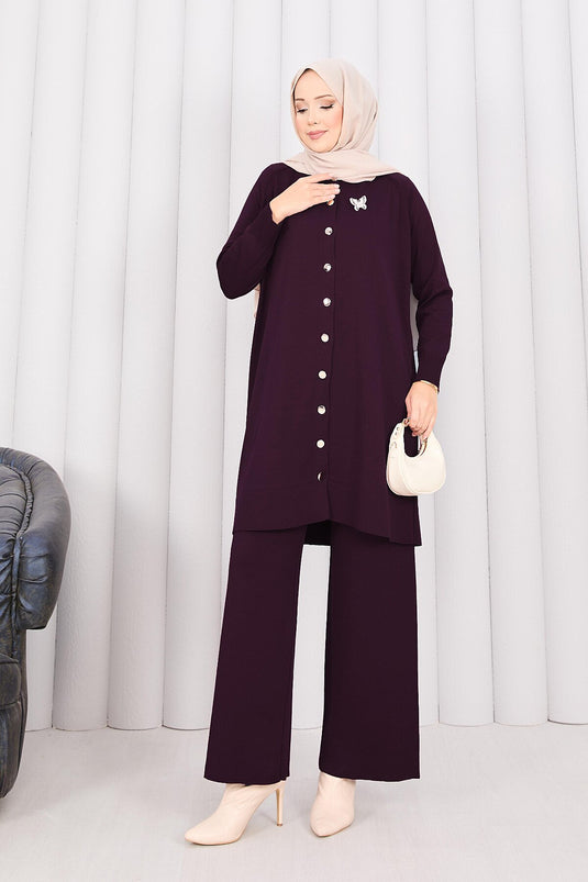 Completo In Maglia Viola Con Spilletta A Farfalla E Bottoni