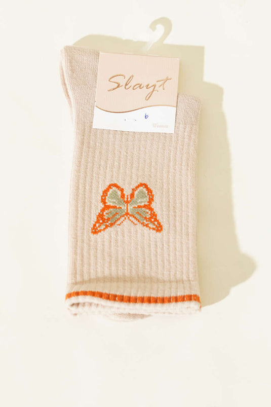 جوارب نسائية قصيرة بتفصيل فراشة بلون بيج