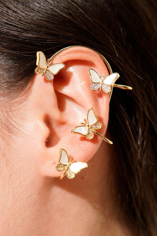 Orecchino a cartilagine con pietra preziosa a forma di farfalla, oro.