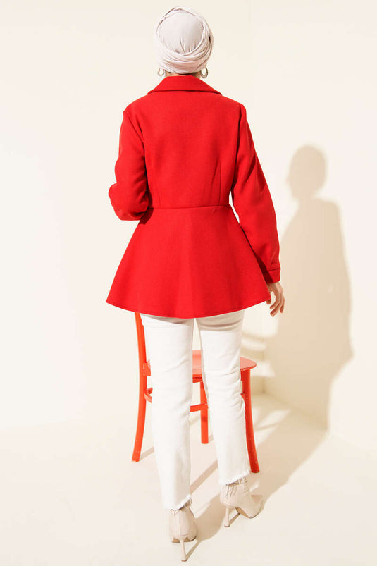 Chaqueta de cachemira con detalle de cinturón, roja