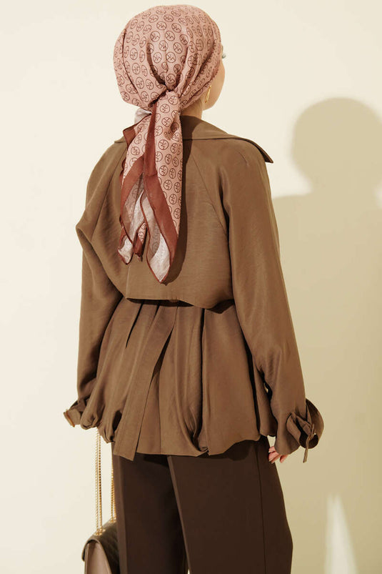 Kemer Detaylı Kısa Trençkot Vizon