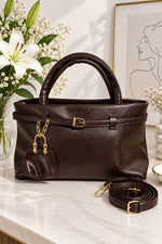 Sac Femme Avec Boucle De Ceinture En Café Noir