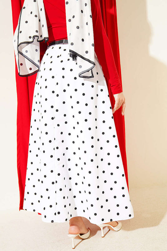 Jupe blanche à pois avec ceinture plissée taille cintrée