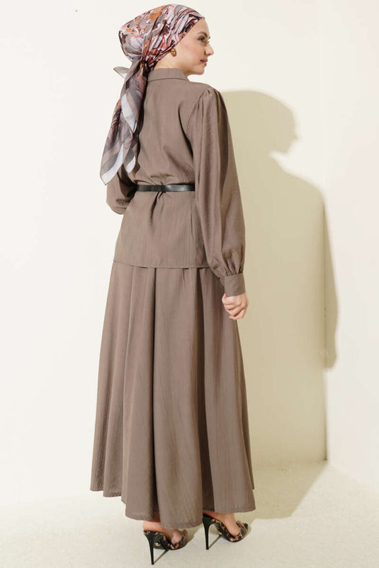 Two-Piece Set with Belted Waist and Pleated Skirt in Mink