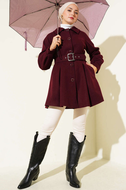 Short, belted cashmere coat, burgundy.