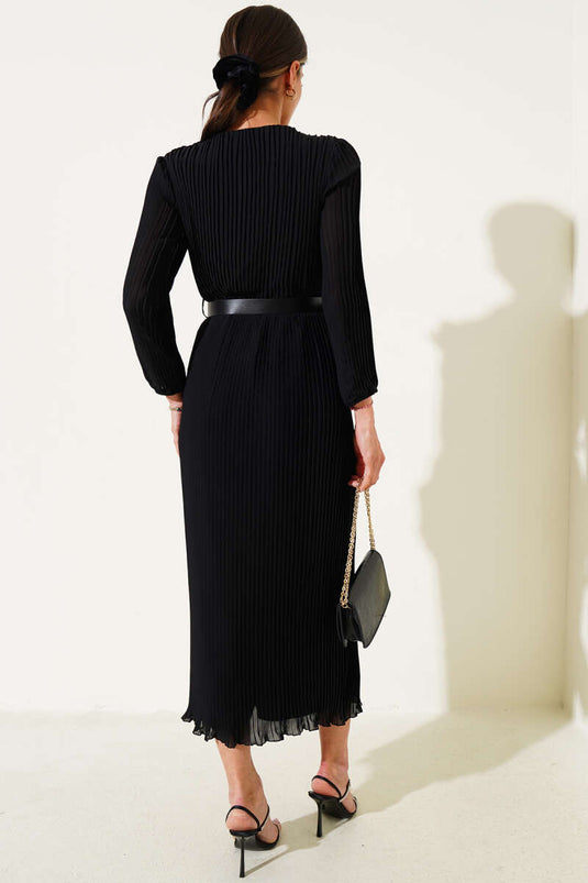 Kemerli Kruvaze Yaka Pileli Midi Elbise Siyah