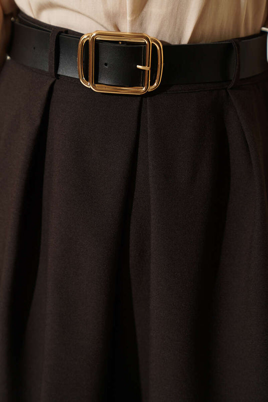 Jupe plissée avec ceinture couleur marron châtaigne