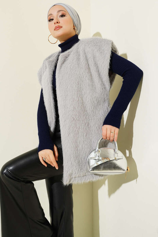 Graue, gegürtete Bartweste