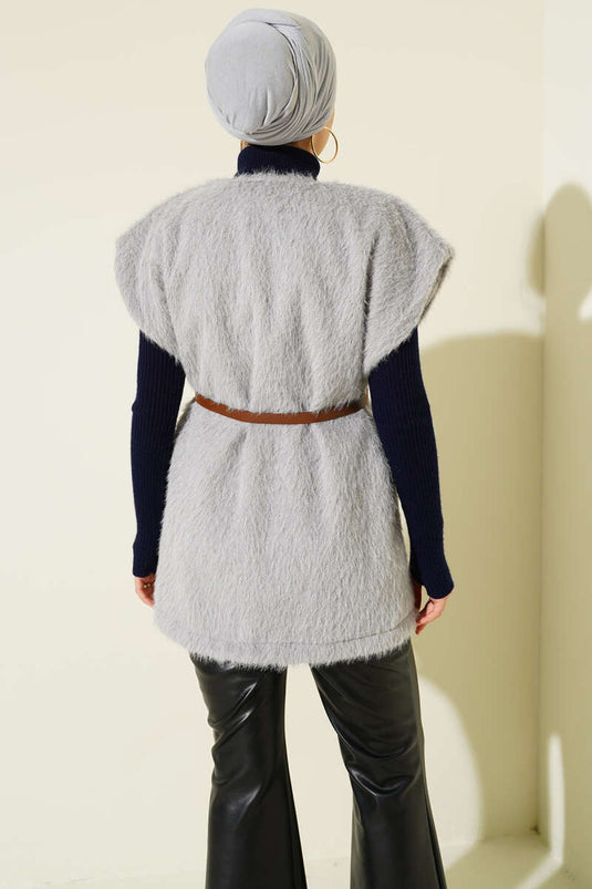 Graue, gegürtete Bartweste