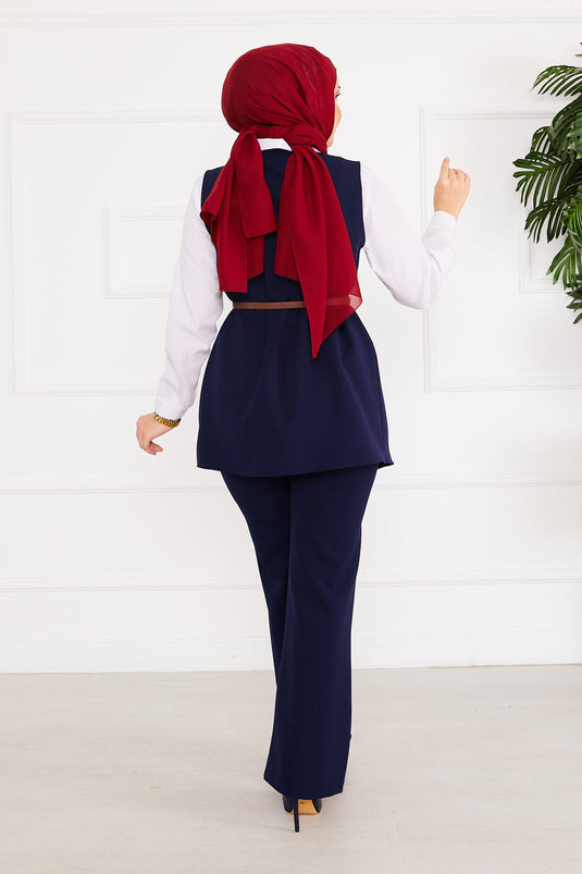 Costume deux pièces hijab avec ceinture et veste bleu marine