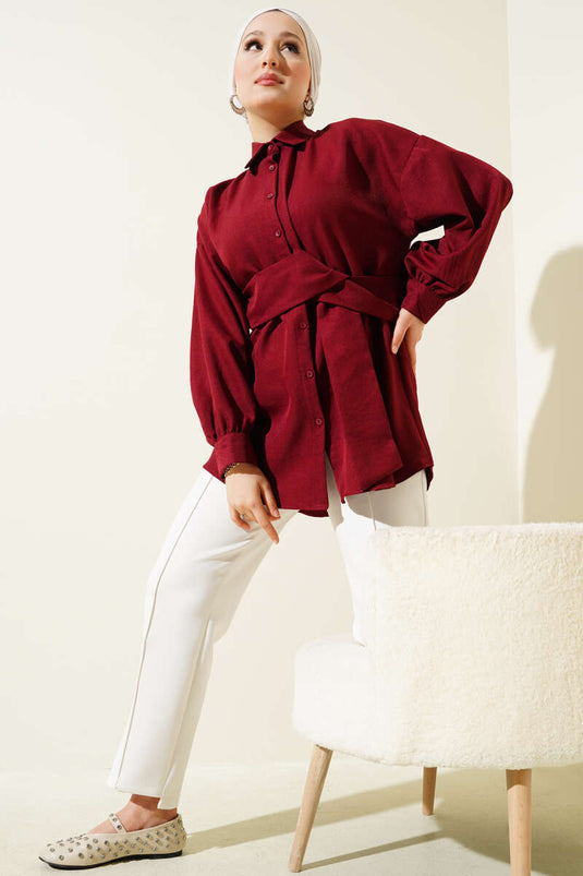 Chemise large à ceinture rouge bordeaux