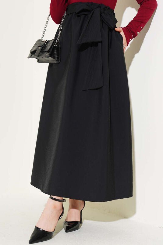 Jupe évasée avec ceinture intégrée noire