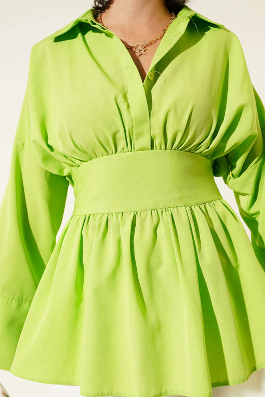 Tunique plissée à ceinture sur le devant, verte