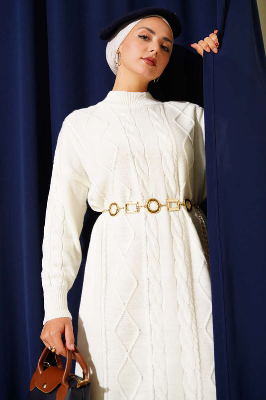 Robe pull en maille bouclée écrue