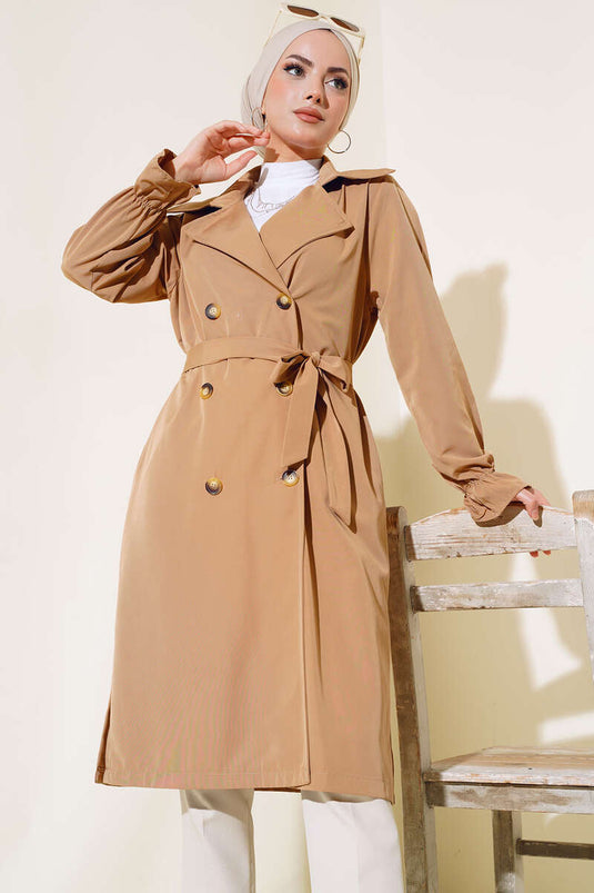 Trench con maniche arricciate color cammello