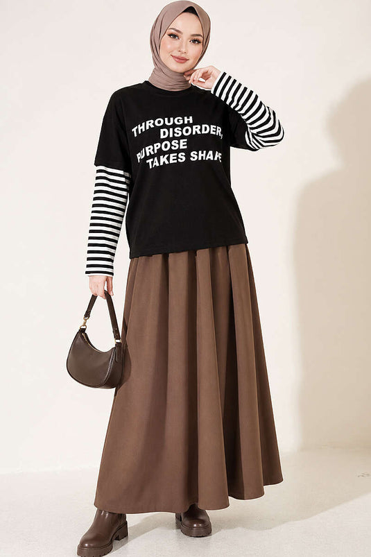 Schwarzes Gestreiftes Sweatshirt Mit Muster