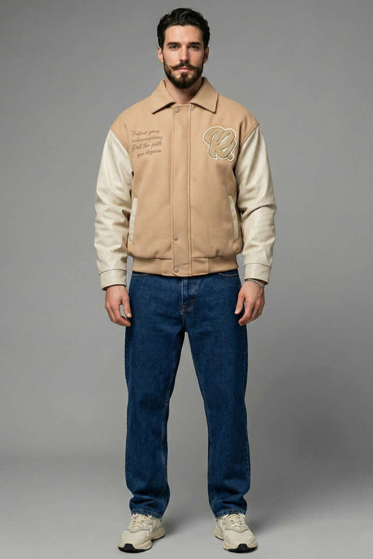 معطف رجالي مبطن بتطريز كول ديري بلون بيج