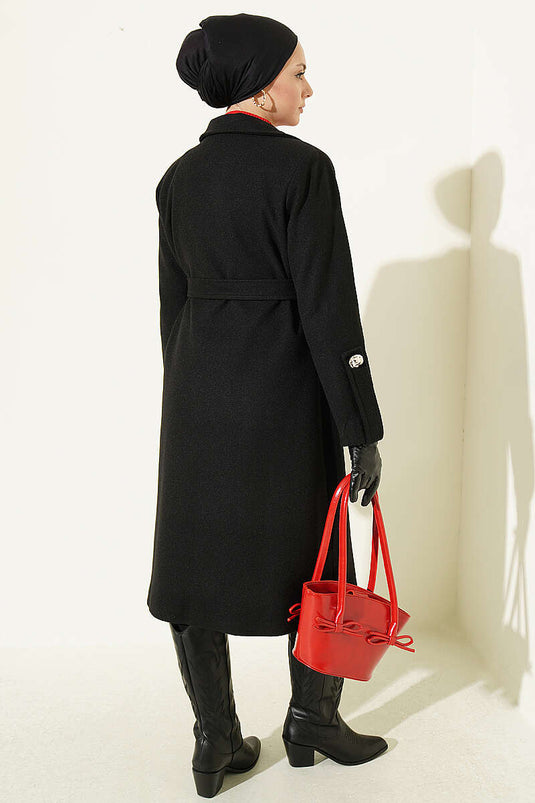 Cappotto In Lana Nero Con Bottoni E Cintura