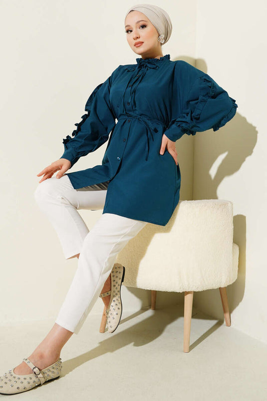 قميص بترولي بأكمام مكشكشة وحزام حبلي