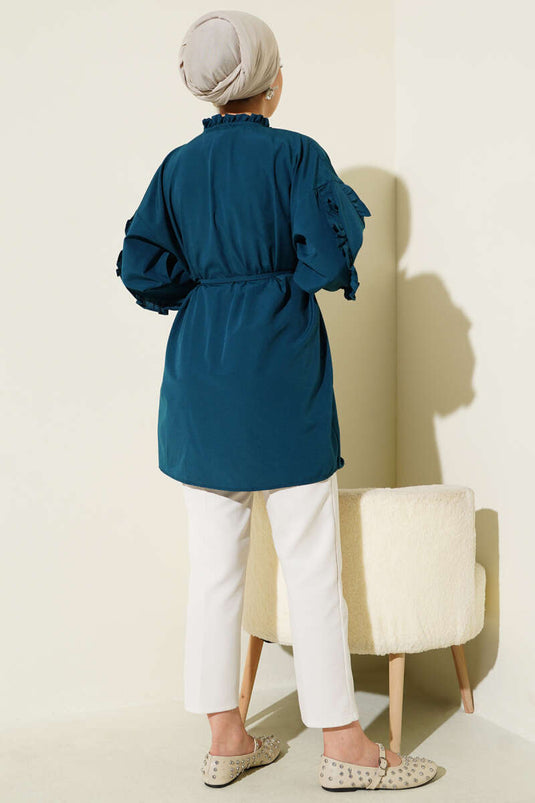 قميص بترولي بأكمام مكشكشة وحزام حبلي