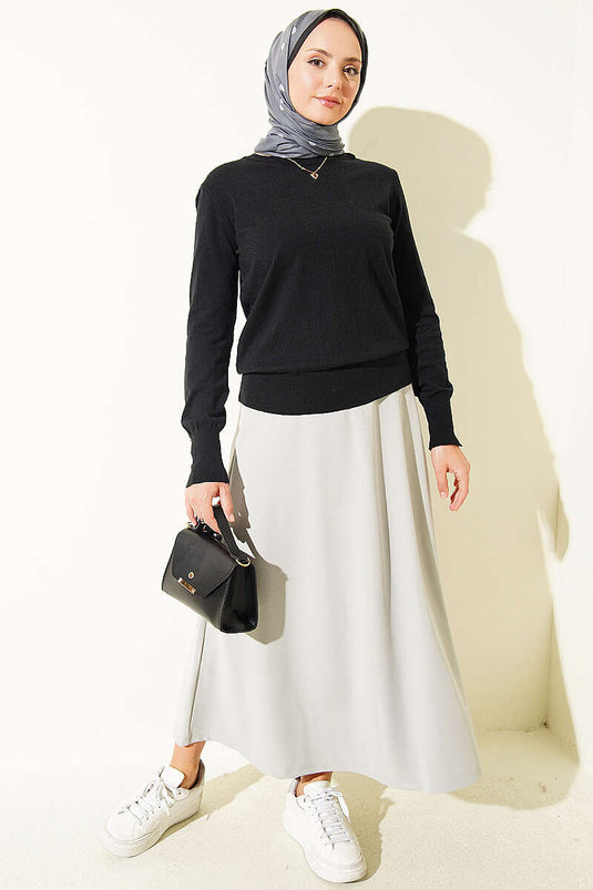 Pull En Maille Noir À Boutons Et Poignets