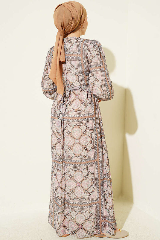 فستان Chiffon مزخرف بكم مع مانشيتات