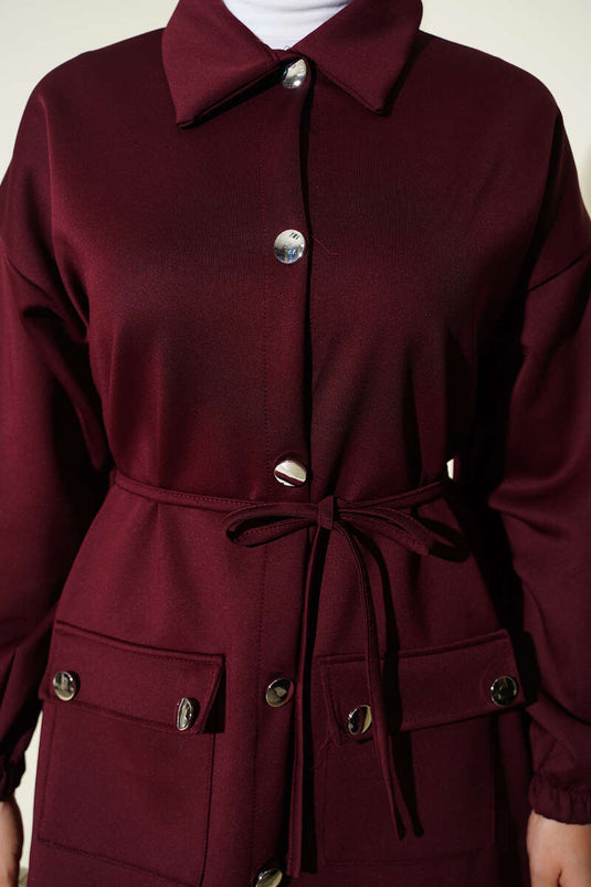 Zweiteiliges Taucher-Set mit Ärmelstreifen und Knöpfen, bordeauxrot